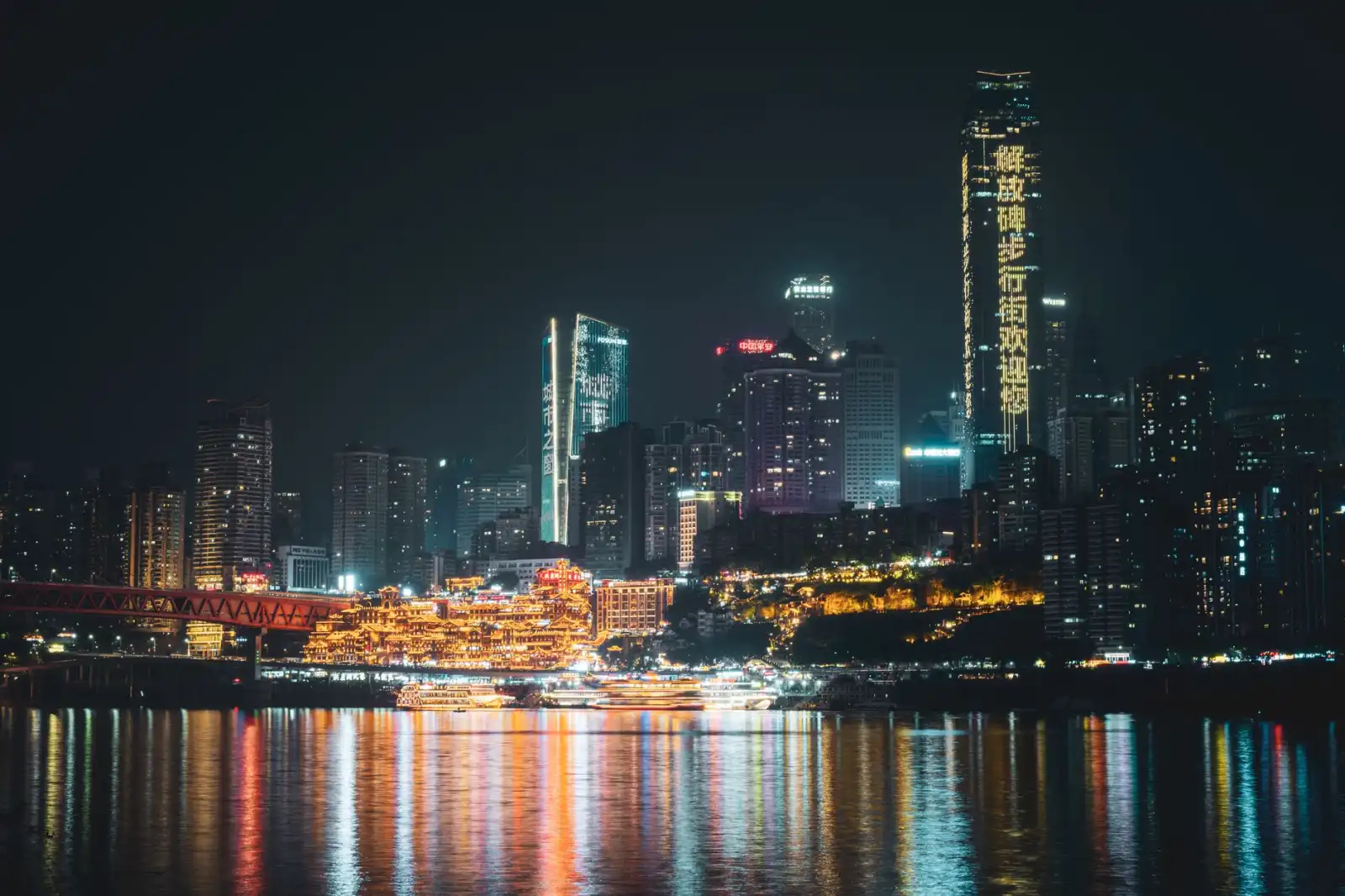 电机启动器选型指南：工业电机启动冲击电流的有效抑制方案