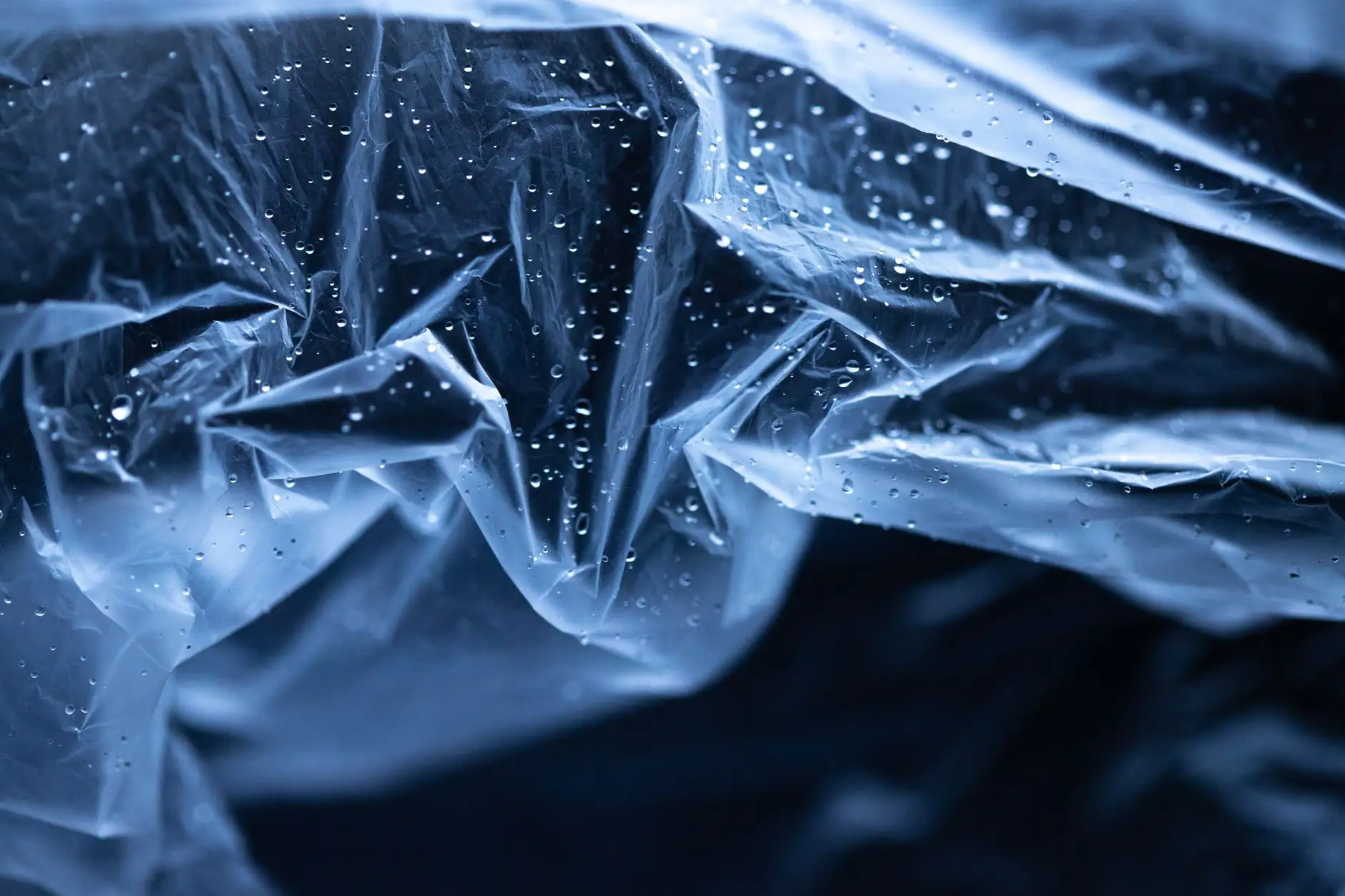 软启动器与变频器在风机水泵应用中的选型对比分析
